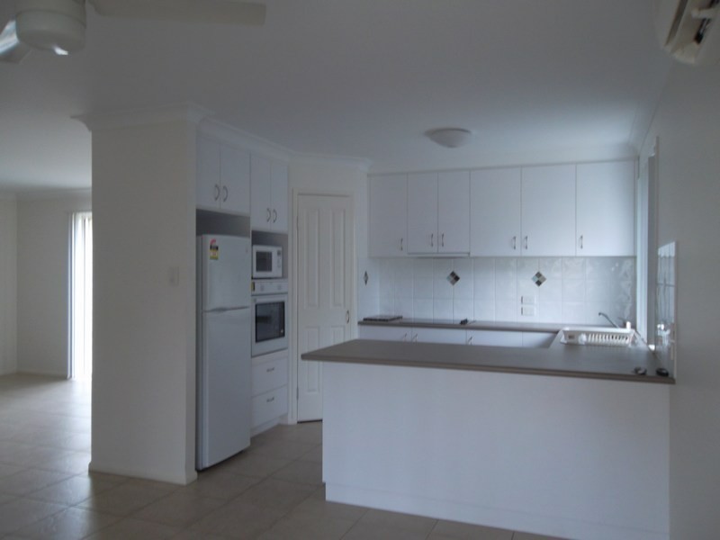 1/79 Boyd, Chinchilla QLD 4413