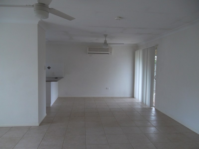 1/79 Boyd, Chinchilla QLD 4413