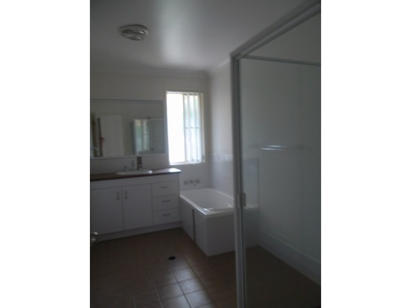 1/79 Boyd, Chinchilla QLD 4413