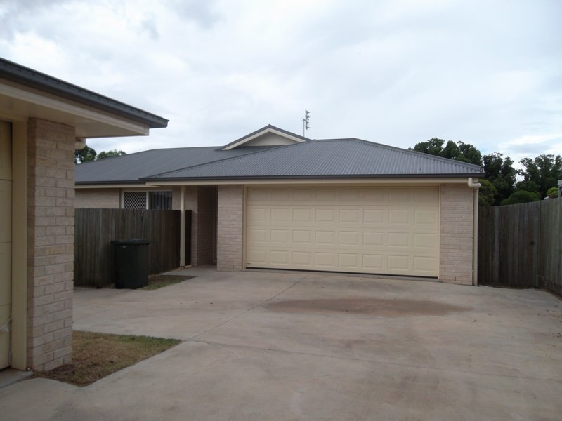 2/79 Boyd Street, Chinchilla QLD 4413