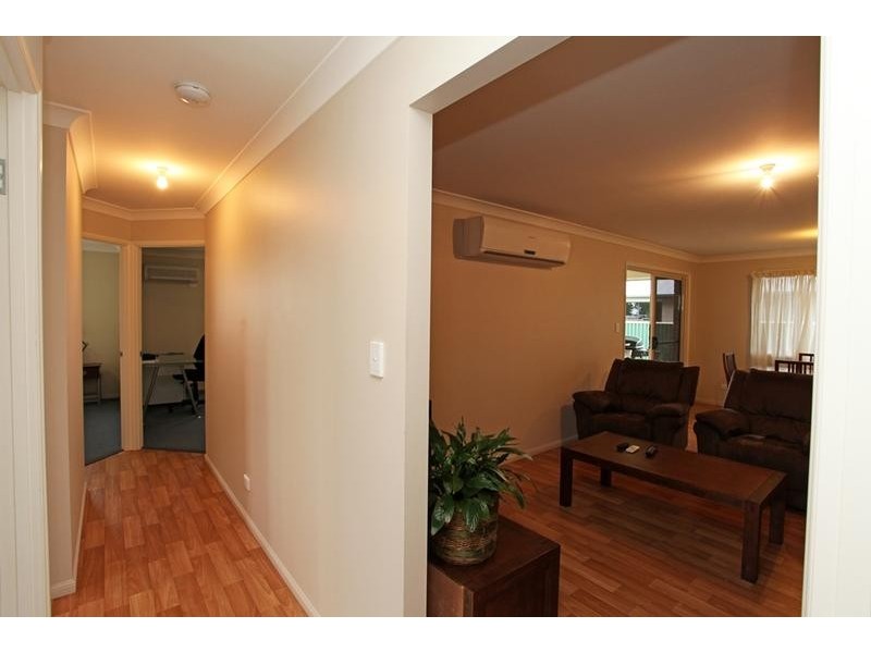 3 Racecourse Road, Miles QLD 4415