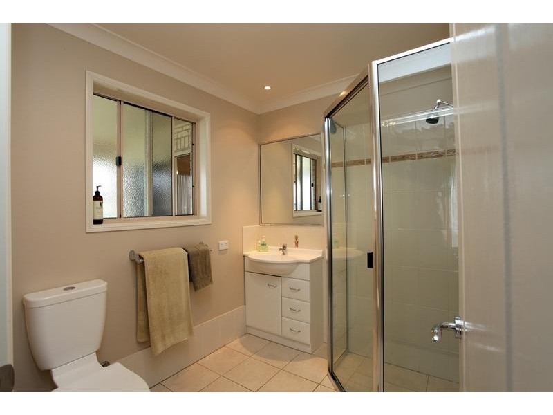 3 Racecourse Road, Miles QLD 4415
