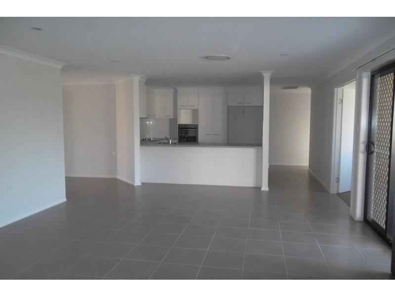 31 Cameron Street, Chinchilla QLD 4413