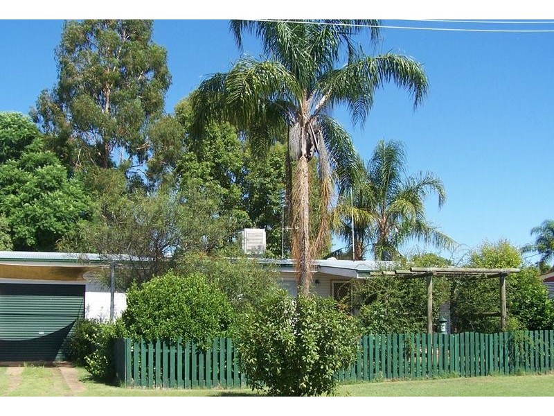 24 Covington Street, Chinchilla QLD 4413