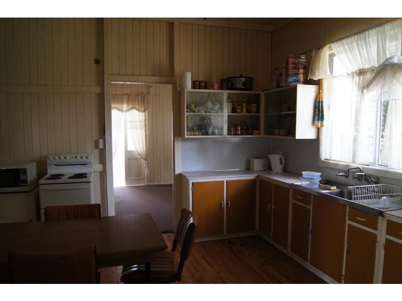77 Wambo Street, Chinchilla QLD 4413