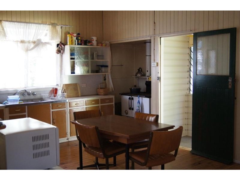 77 Wambo Street, Chinchilla QLD 4413