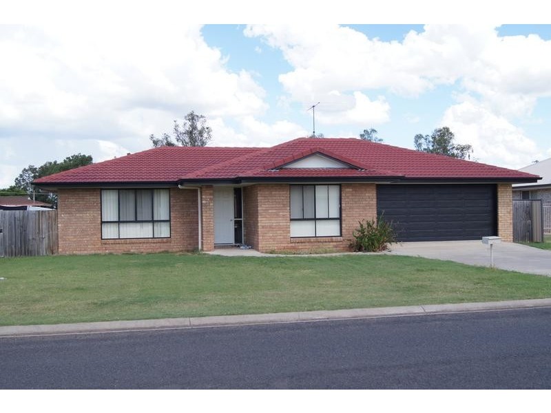 10 Back Avenue, Chinchilla QLD 4413