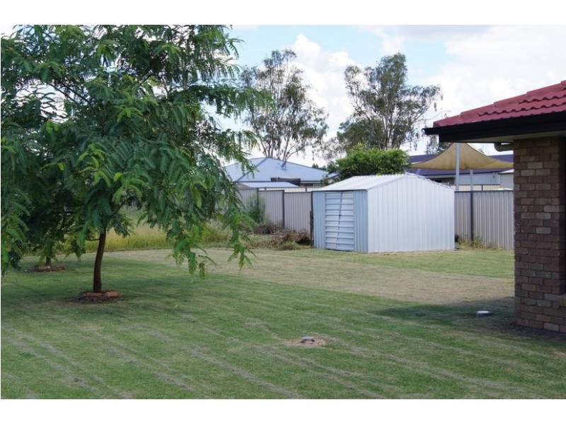10 Back Avenue, Chinchilla QLD 4413