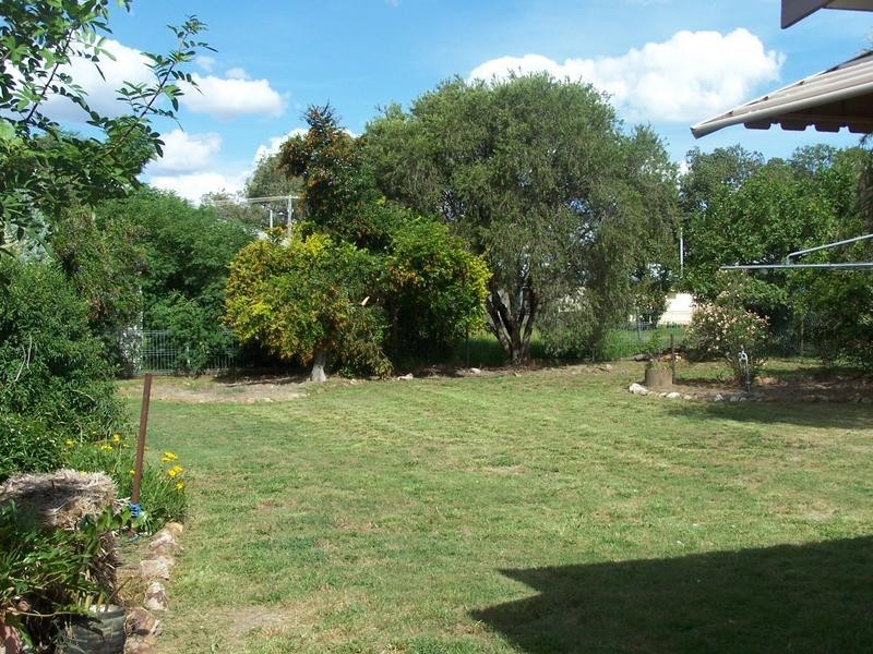 5 Atkins Street, Chinchilla QLD 4413