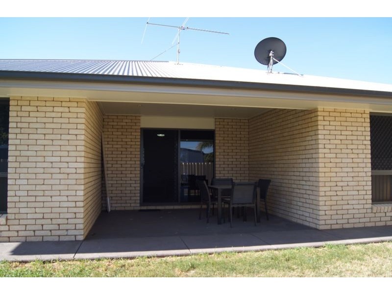 1/17 Luscombe Street, Chinchilla QLD 4413