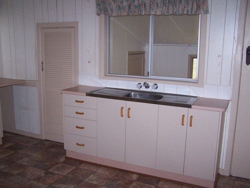 38 DURAH STREET, Chinchilla QLD 4413