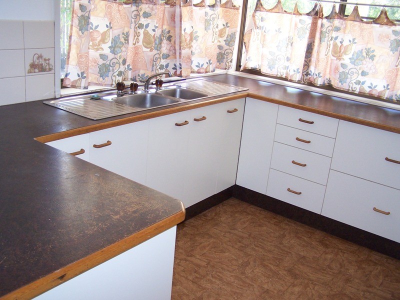 30 BEASLEY STREET, Chinchilla QLD 4413