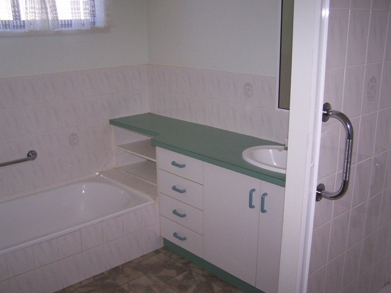 30 BEASLEY STREET, Chinchilla QLD 4413