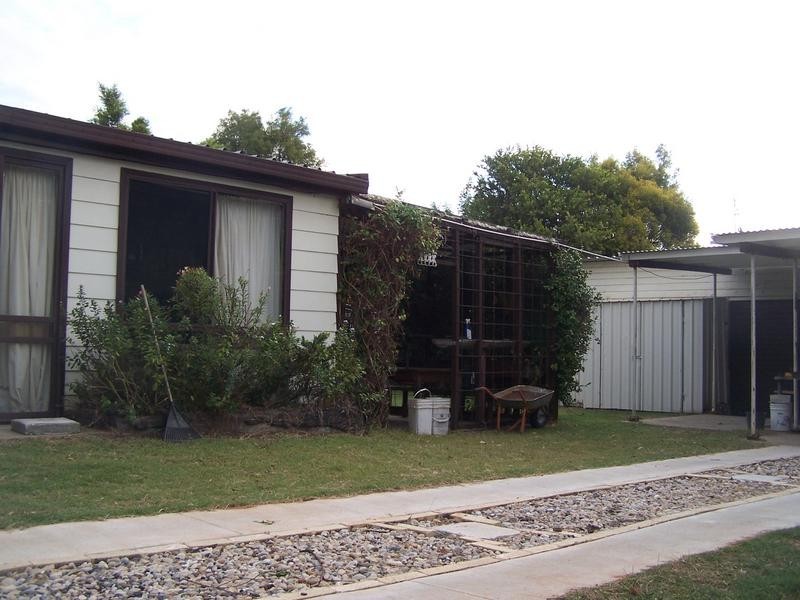 54 BEUTEL STREET, Chinchilla QLD 4413