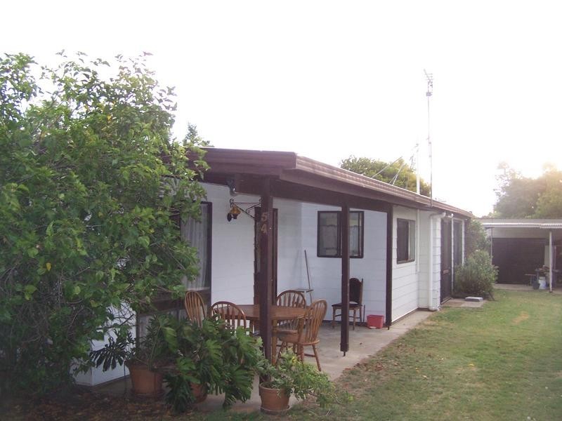 54 BEUTEL STREET, Chinchilla QLD 4413