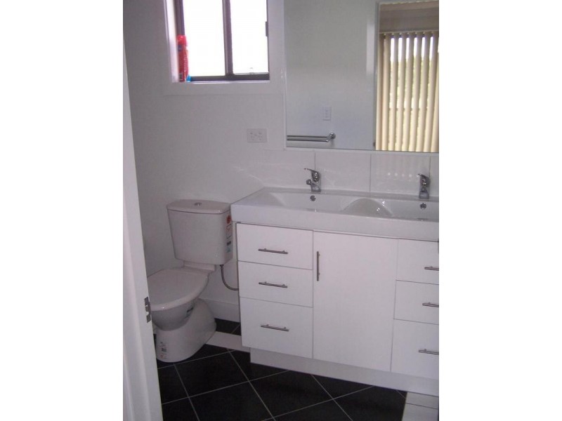 3/6 Holland Street, Chinchilla QLD 4413