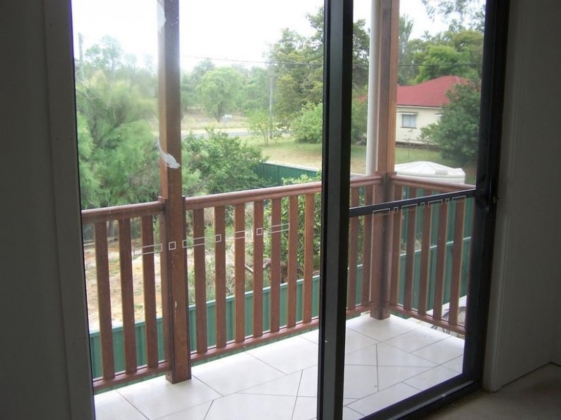 3/6 Holland Street, Chinchilla QLD 4413