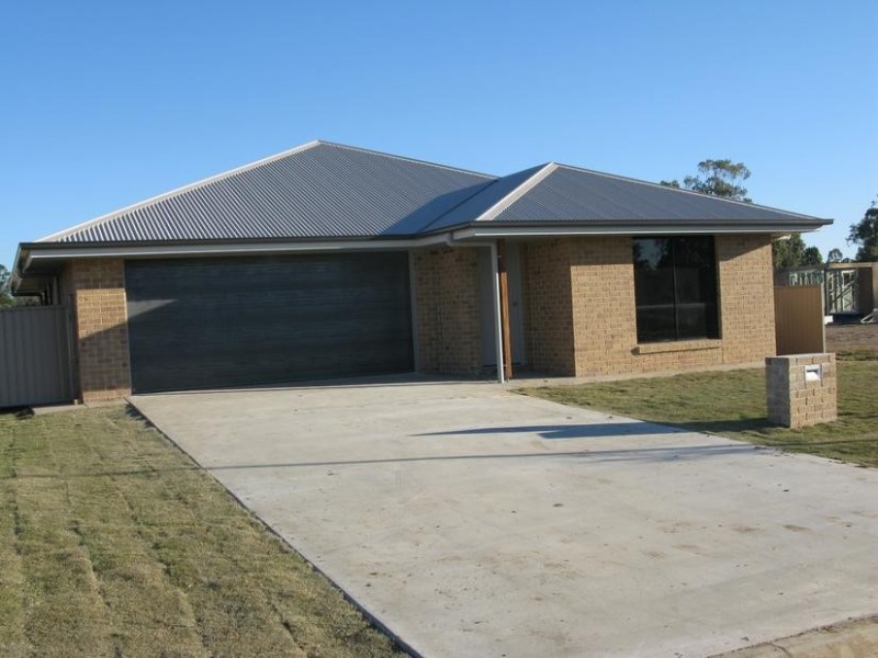 4 Frame Street, Chinchilla QLD 4413