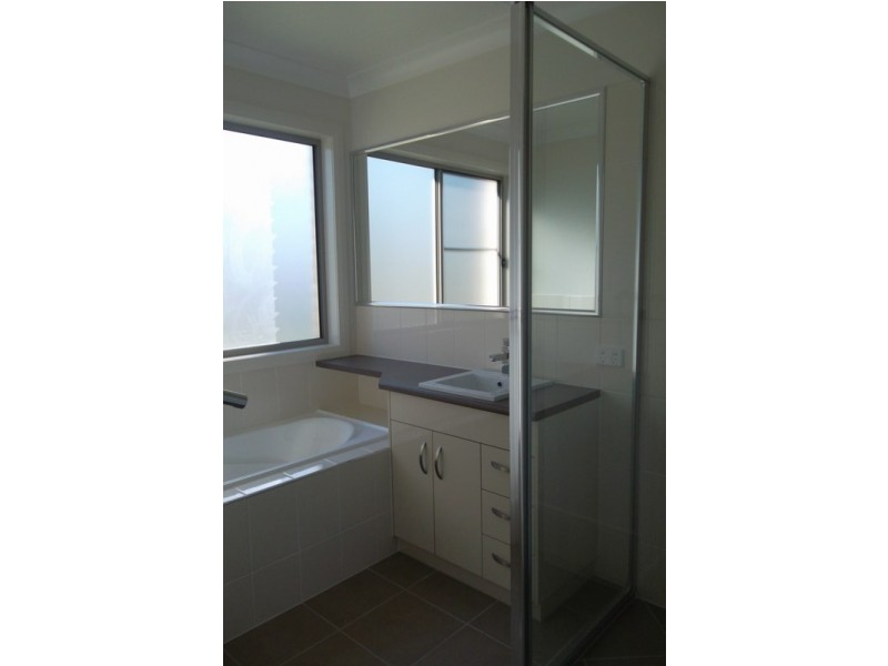 Lot 16, 3/4 Crescent Avenue, Chinchilla QLD 4413