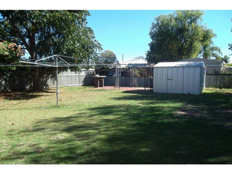 32 Beasley Street, Chinchilla QLD 4413
