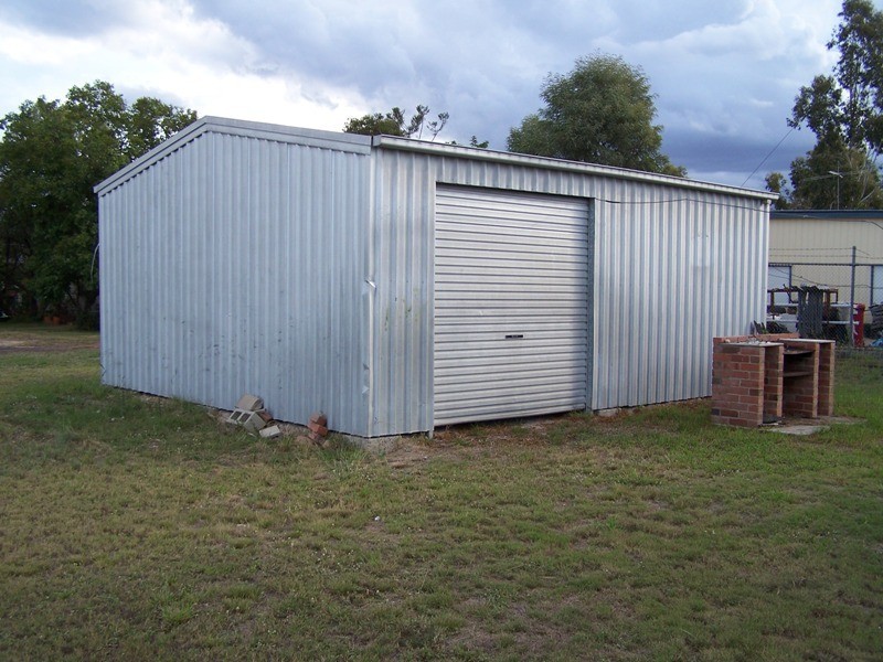 44 BILTON STREET, Tara QLD 4421