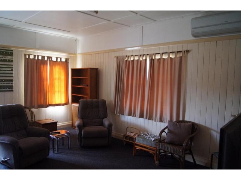 1 Evans Street, Chinchilla QLD 4413