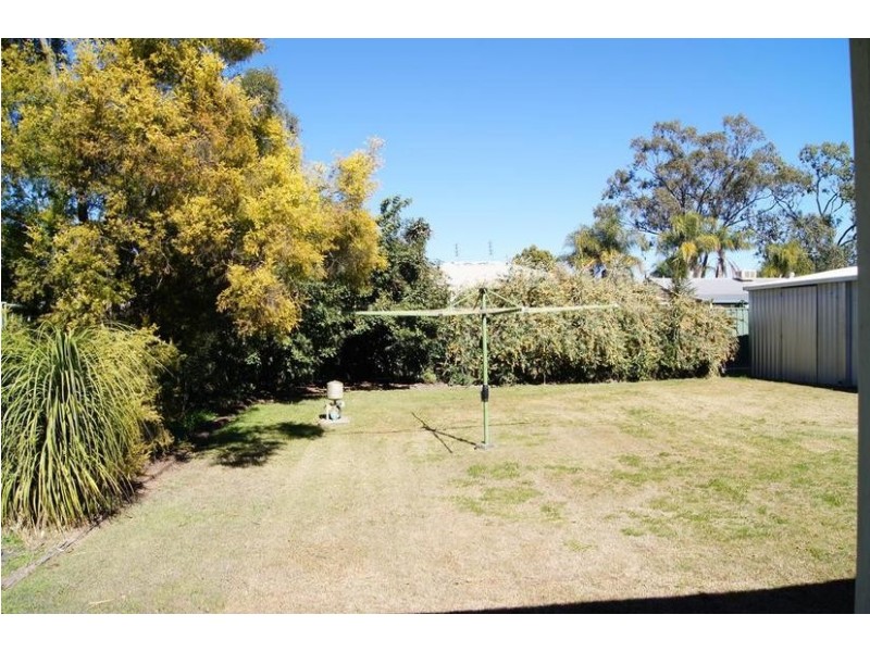 28 Wheeler Street, Chinchilla QLD 4413