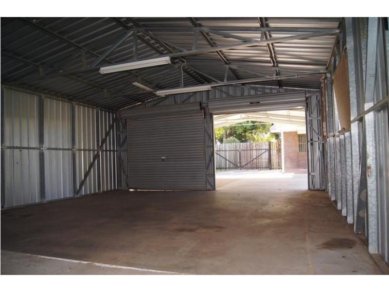 28 Wheeler Street, Chinchilla QLD 4413