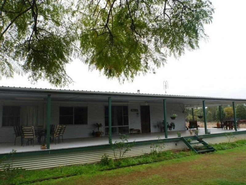 39048 LEICHHARDT HIGHWAY, Miles QLD 4415