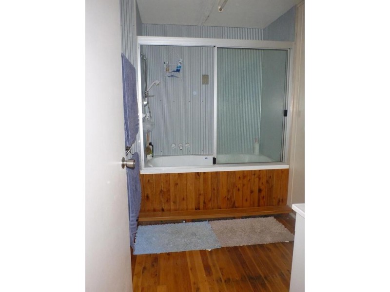 39048 LEICHHARDT HIGHWAY, Miles QLD 4415