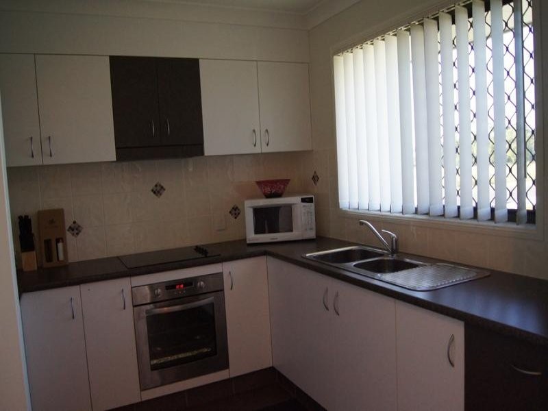 Unit 1/17 Luscombe Street, Chinchilla QLD 4413