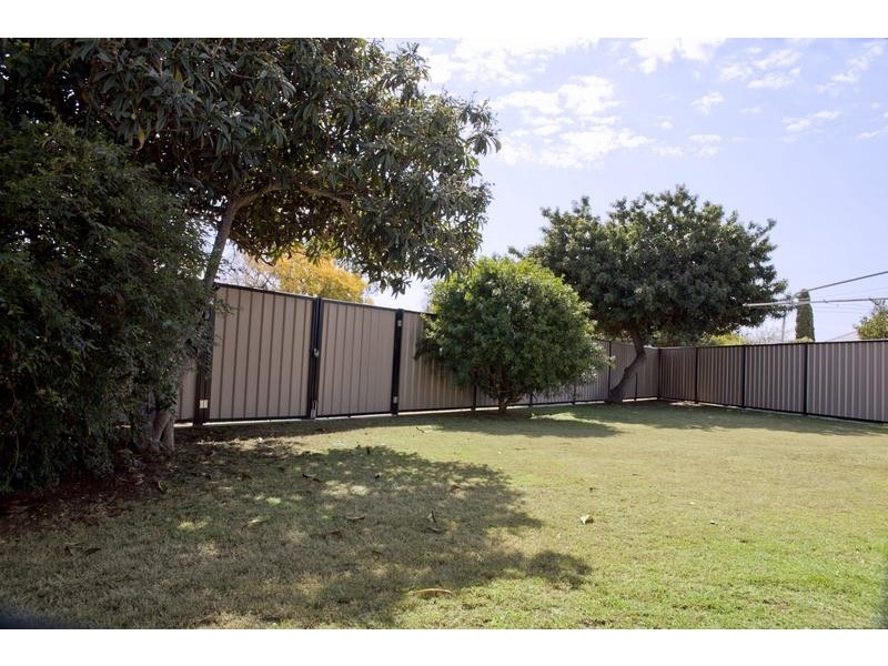 91 Hypatia Street, Chinchilla QLD 4413