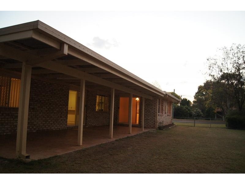 35a Atkins Street, Chinchilla QLD 4413