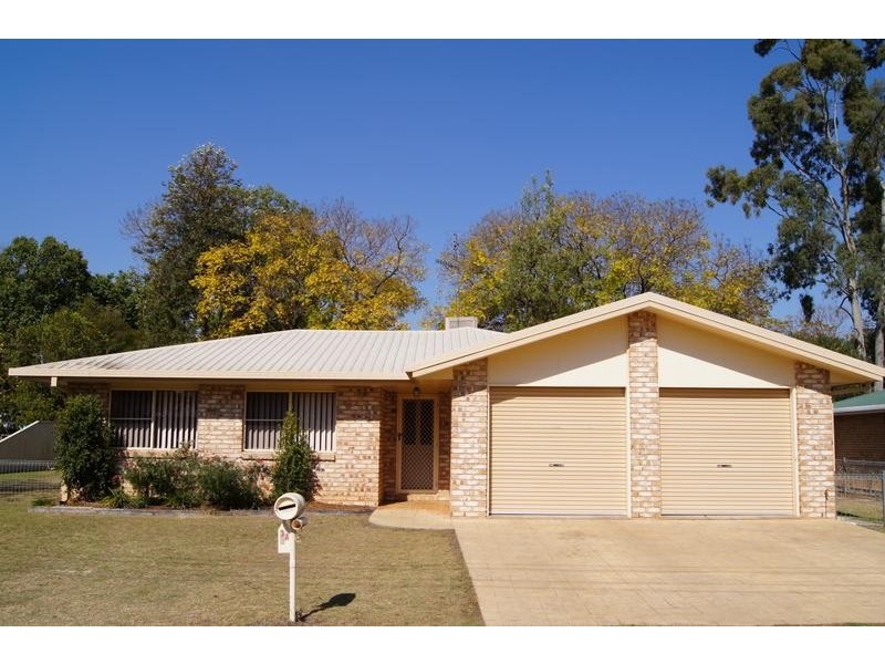 35a Atkins Street, Chinchilla QLD 4413