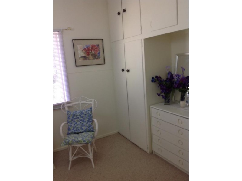 1 Barber Street, Chinchilla QLD 4413