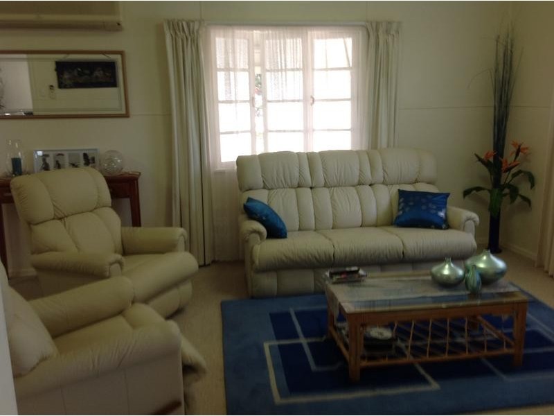 1 Barber Street, Chinchilla QLD 4413