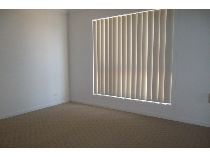 4/6 Holland Street, Chinchilla QLD 4413