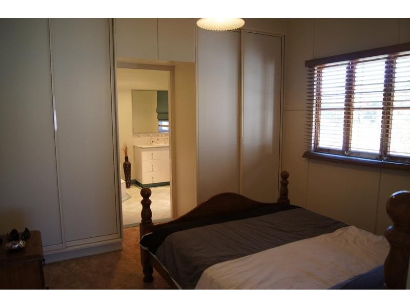 26 Russell Street, Chinchilla QLD 4413