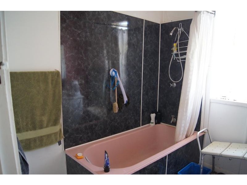 21 Wood Street, Chinchilla QLD 4413