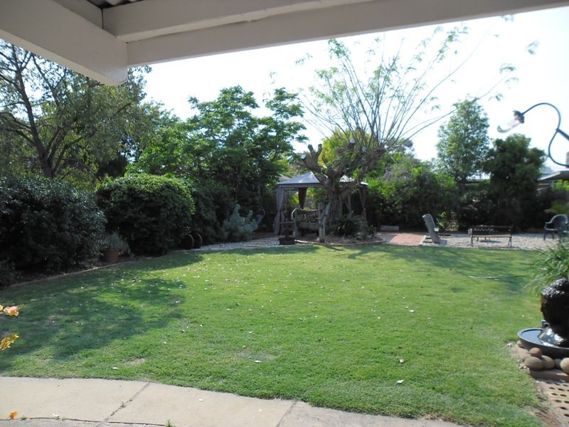 36 HEENEY, Chinchilla QLD 4413