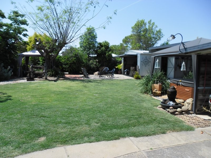 36 HEENEY, Chinchilla QLD 4413