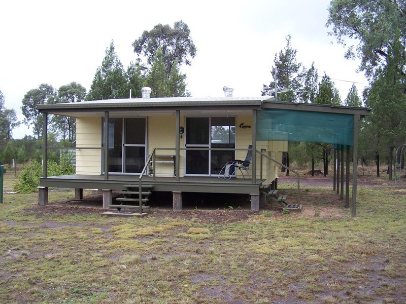 877 MALES DRIVE, Tara QLD 4421