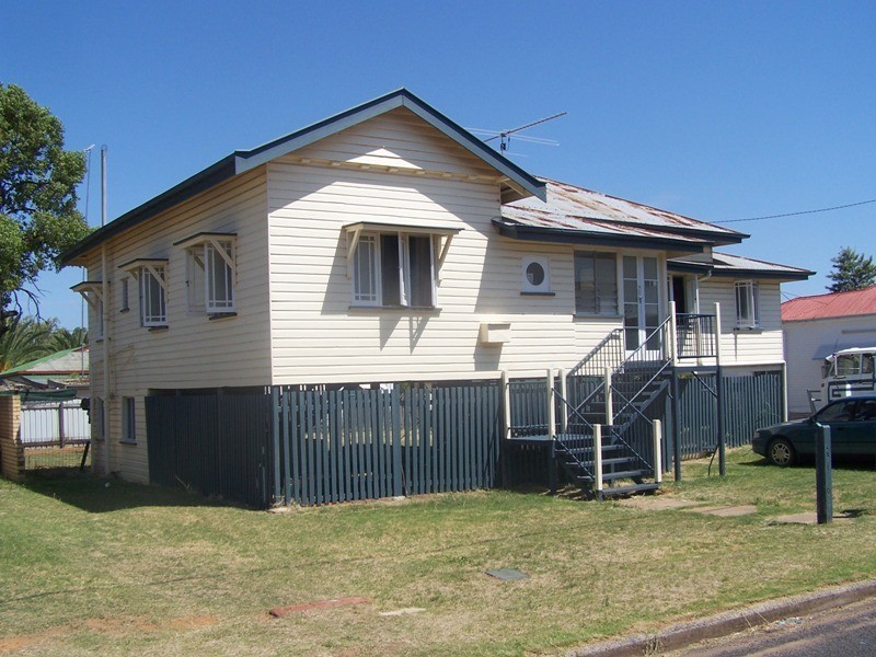 7 FIRST AVENUE, Chinchilla QLD 4413