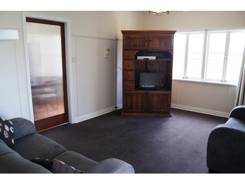 5 Barber Street, Chinchilla QLD 4413