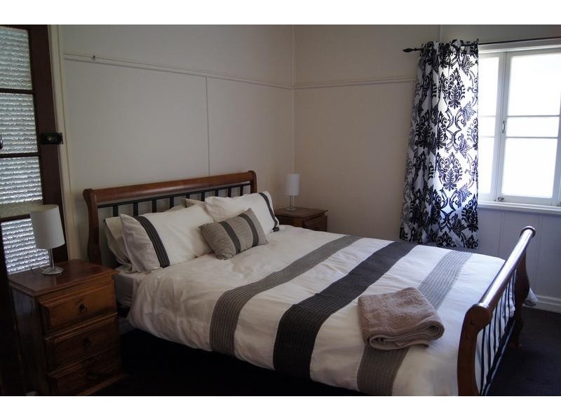 5 Barber Street, Chinchilla QLD 4413