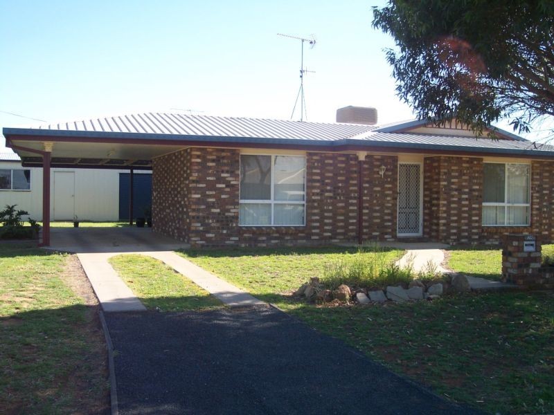 28 Nowland Street, Chinchilla QLD 4413