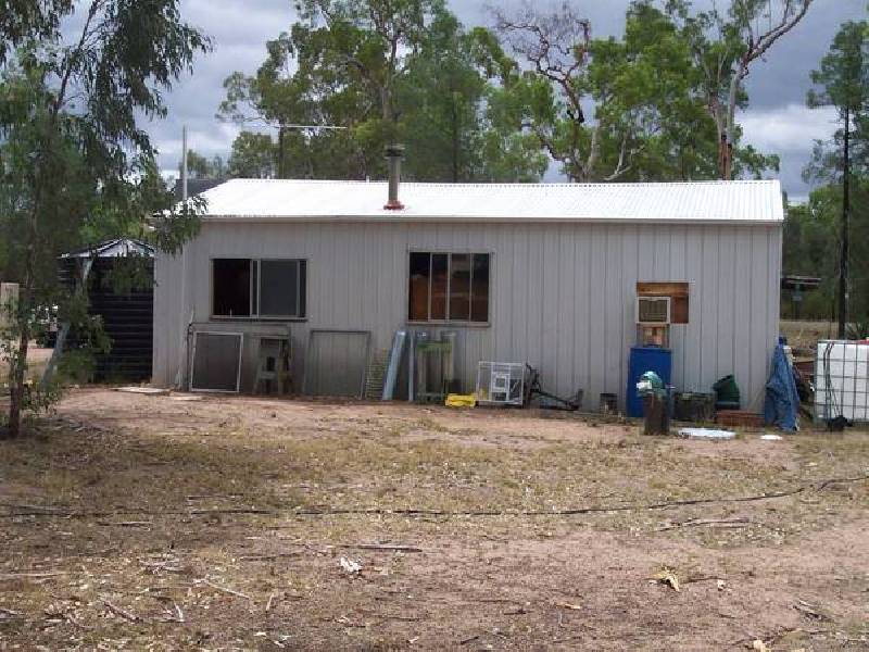 190 Phipps Road, Chinchilla QLD 4413