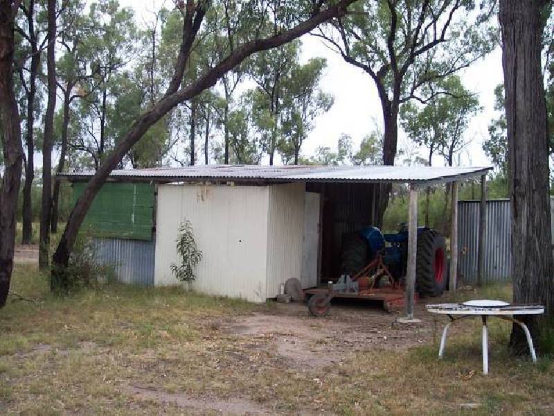 50 Mary Rd, Tara QLD 4421
