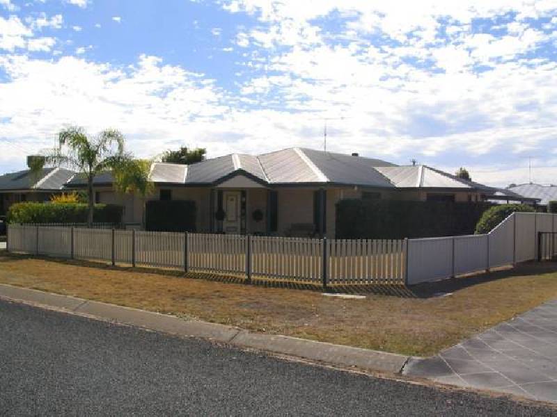 23 Nowland Street, Chinchilla QLD 4413