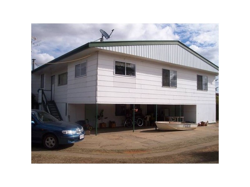2 Short Street, Chinchilla QLD 4413